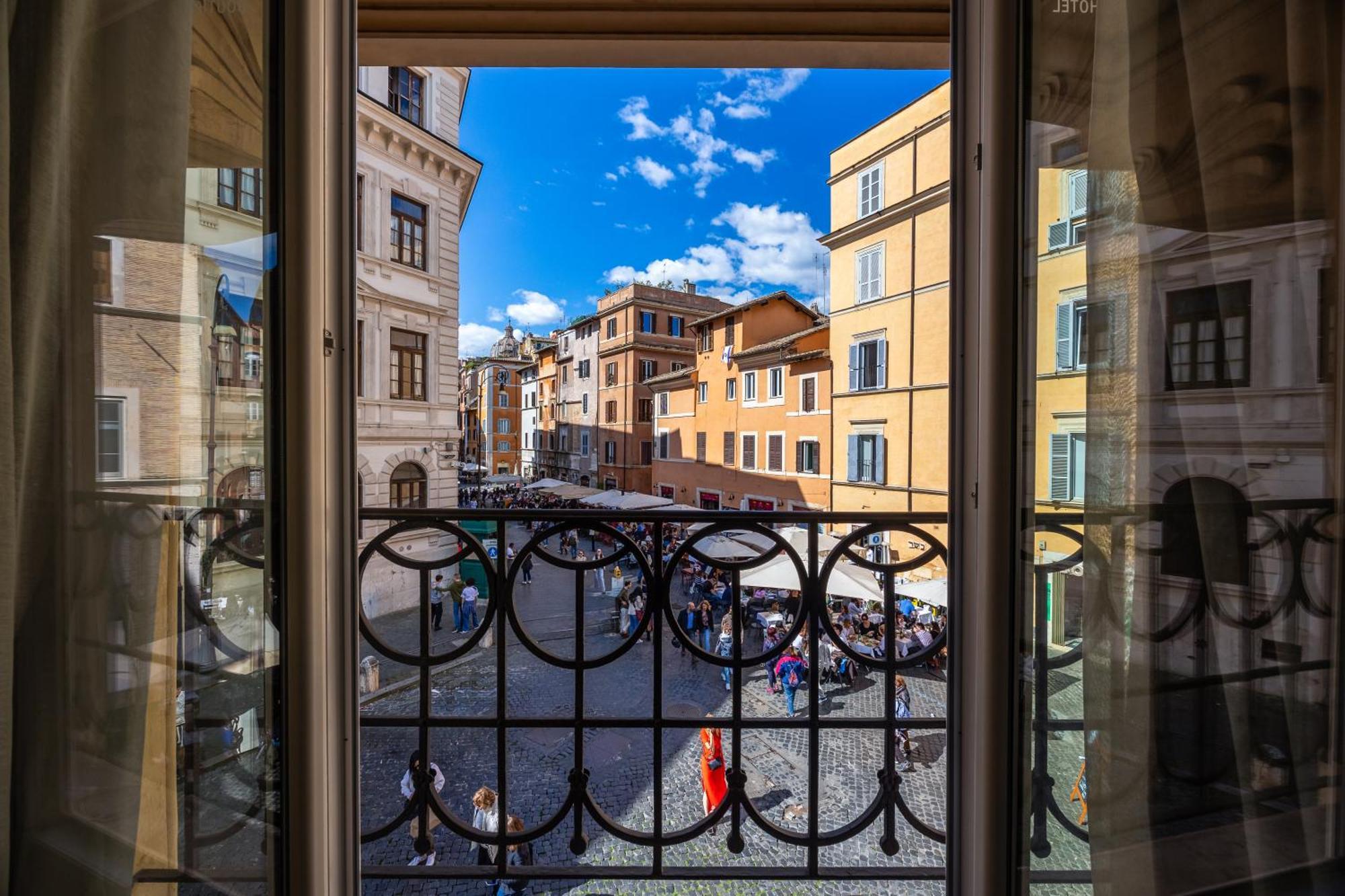 Ht6 Hotel Roma Eksteriør billede