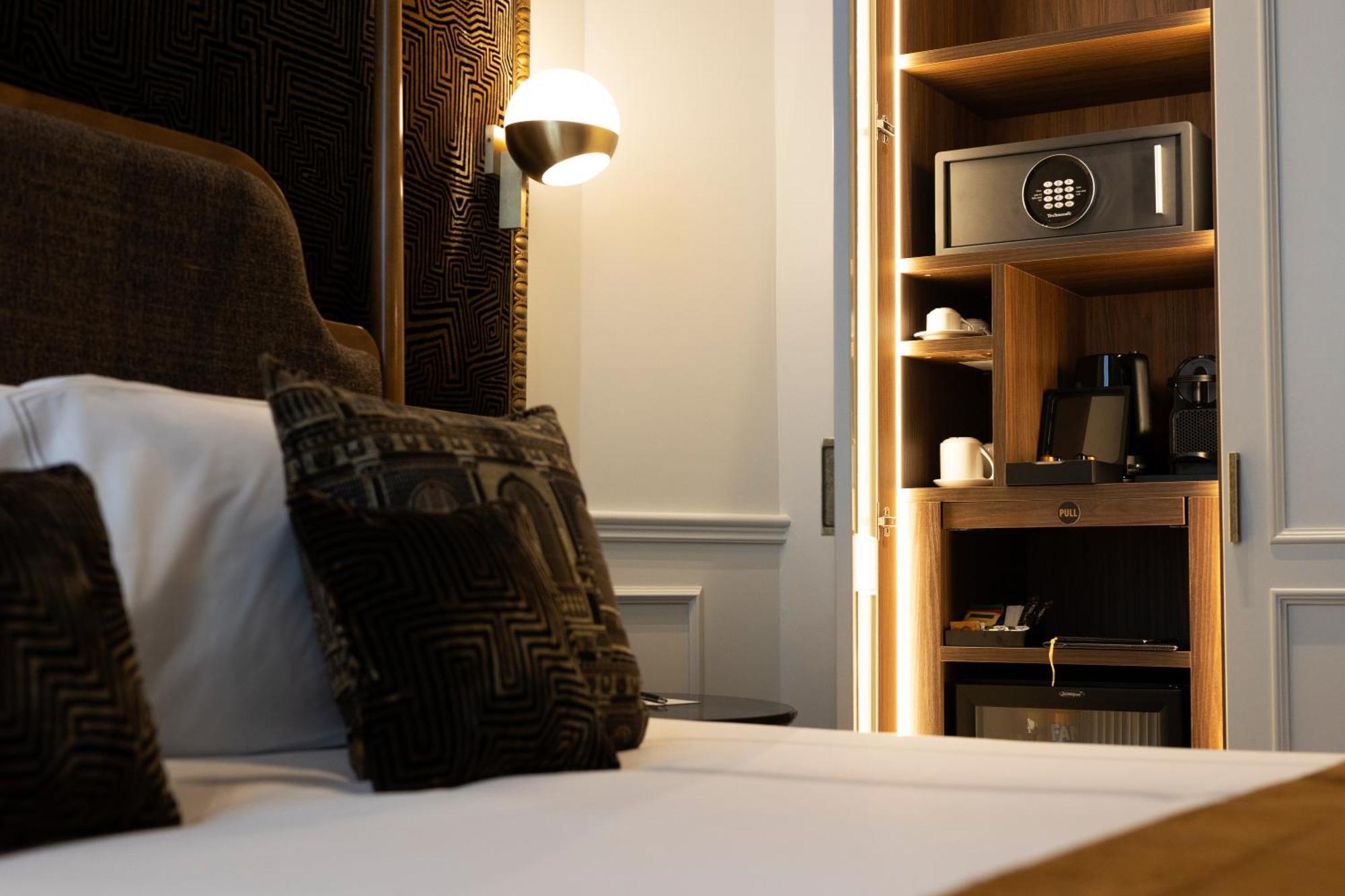 Ht6 Hotel Roma Eksteriør billede
